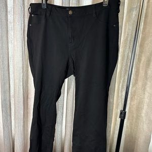 Celebrity Pink size 20 bootleg woman’s pants